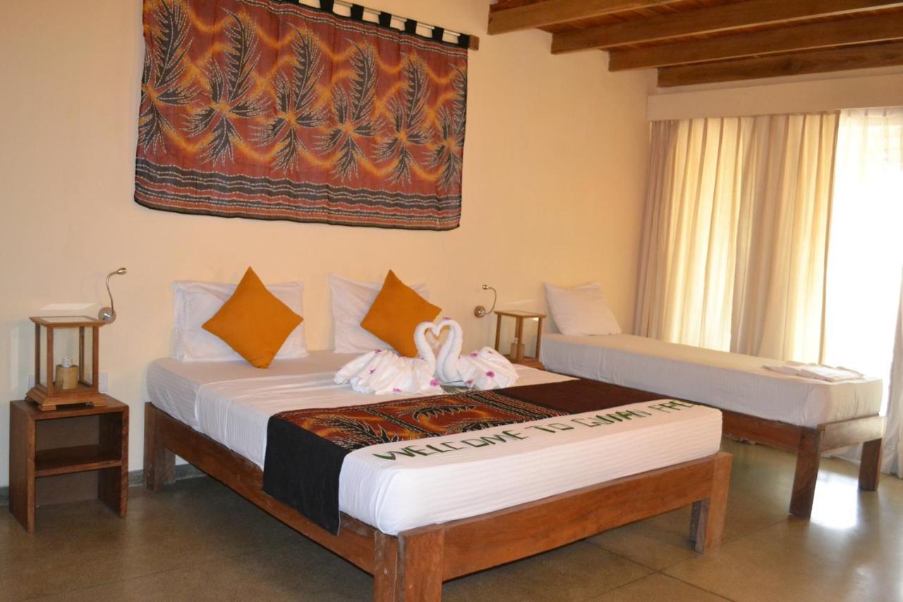 Giman Free Beach Resort Passikudah Buitenkant foto