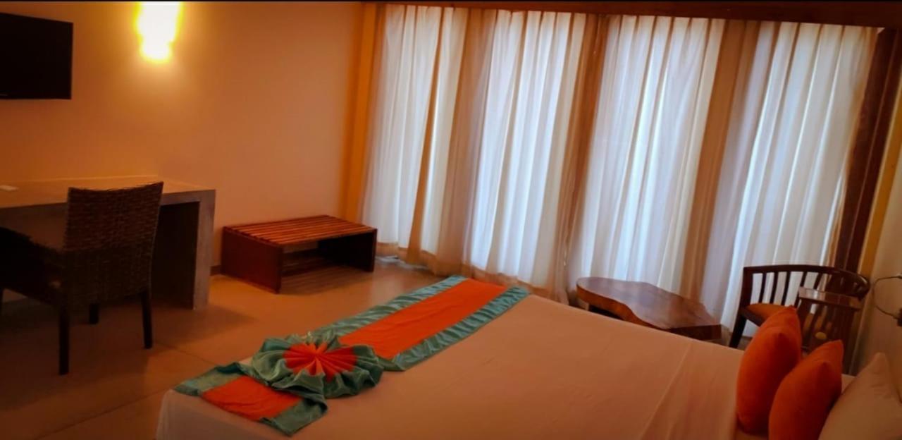 Giman Free Beach Resort Passikudah Buitenkant foto